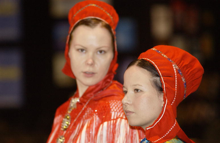 The experiences of Sami people in Norway and the Inuit of Nunavut demonstrate the importance of financial self-determination and an adaptive, iterative approach to self-determination & autonomy. Learn more: tinyurl.com/yc53bzvd ✍️@vndahl, @Suleiman_Mamut & @tinasovkina