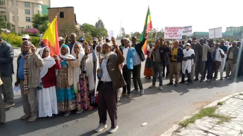 Ethiopian Public Servants Social Security Agency Chief announced, pension dues that were held for over two years from 70,864 pensioners in #Tigray region, started to paid today with back-pays; after, the CEO said, his agency “learned about the political decision from the media.”