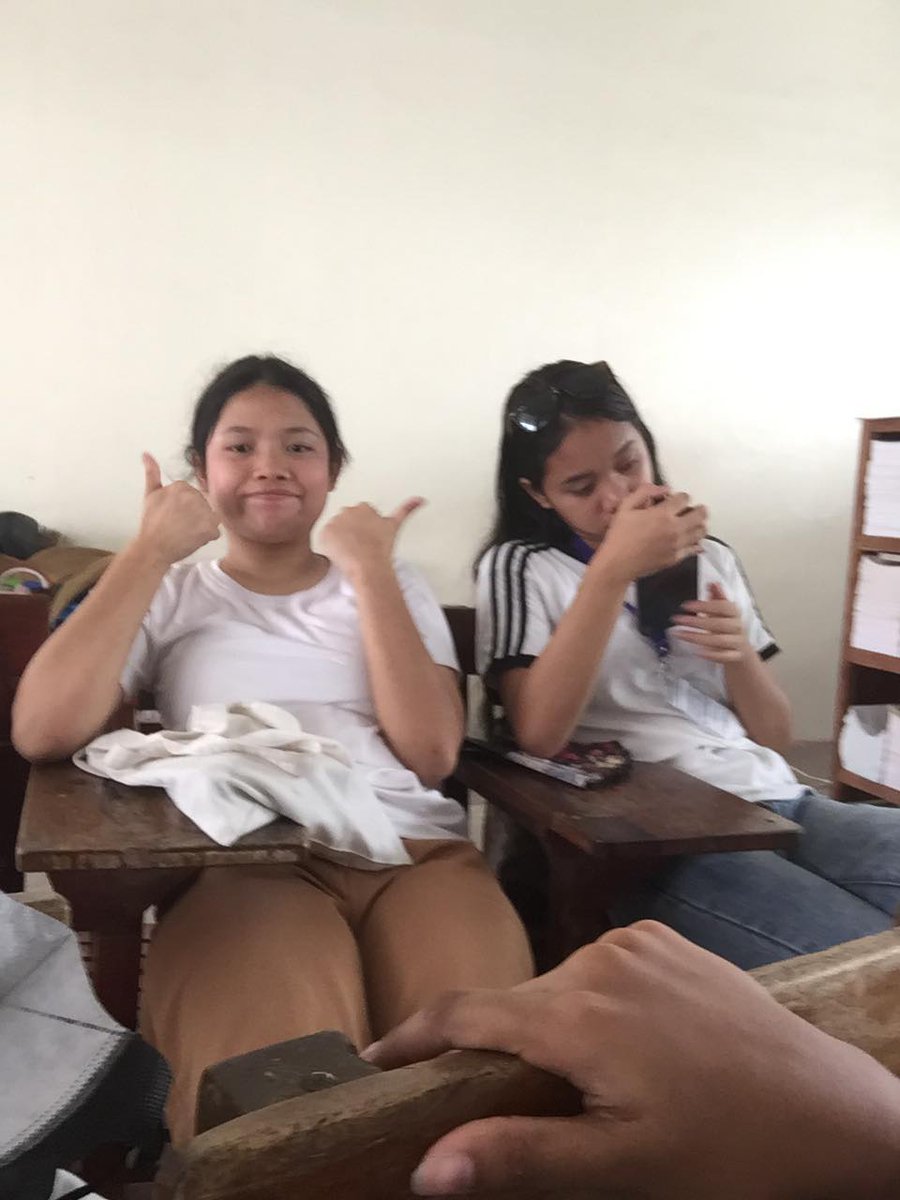 AliaghenDizon's tweet photo. MY FAVORITE SEATMATEE https://t.co/m0jYHy9J2g