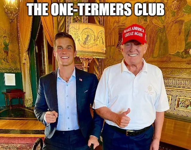 oliverg2014's tweet photo. @CawthornforNC #GOPLoser https://t.co/vhFX9TGa0S