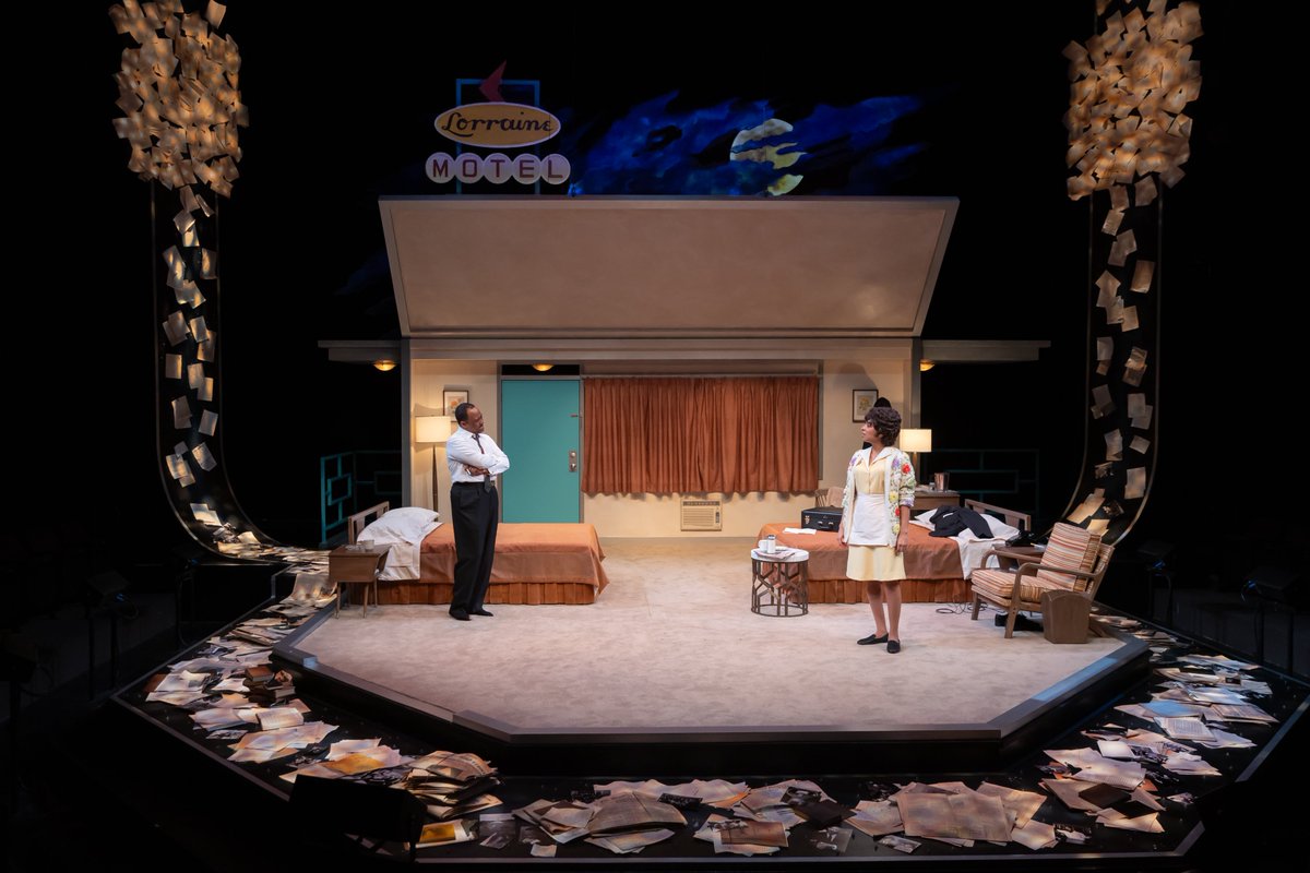 Humanizing a hero in a mysterious encounter: The Mountaintop at the @citadeltheatre, a 12thnight REVIEW: tinyurl.com/yvazdfs6 #YEGtheatre #YEGarts #YEG