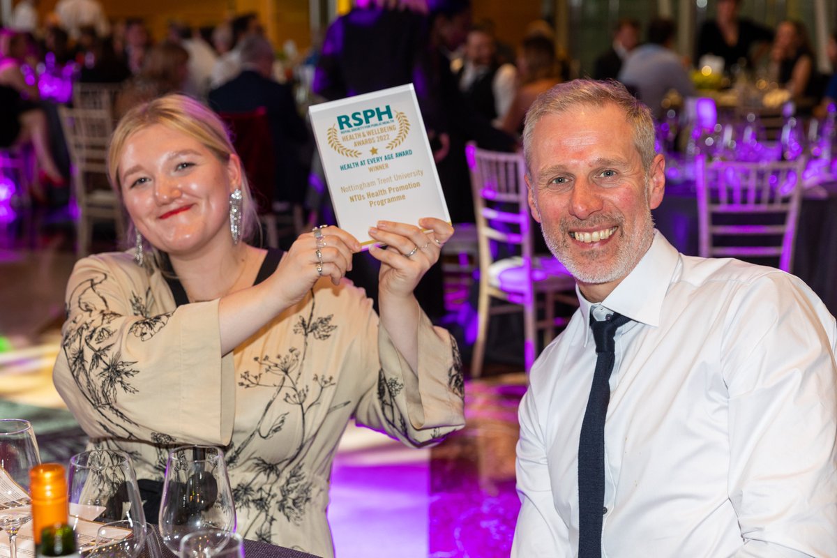 Just one week left to apply for our Health & Wellbeing Awards! If you've been wondering whether to enter, now is the time. Find out more 👇 rsph.org.uk/about-us/news/…