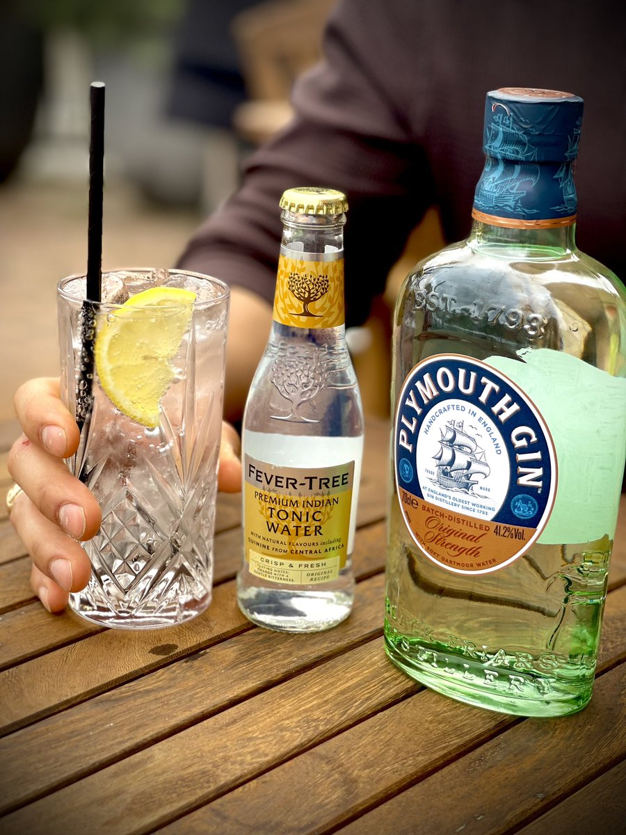 This Spring we are proud to support the Ocean Conservation Trust! With every delicious @PlymouthGin_ES G&T or Hugo Spritz you sip on, 50p will be donated to this incredible charity! Who ever said that you can’t enjoy yourself while donating to a noble cause? 

#plymouthatyoungs