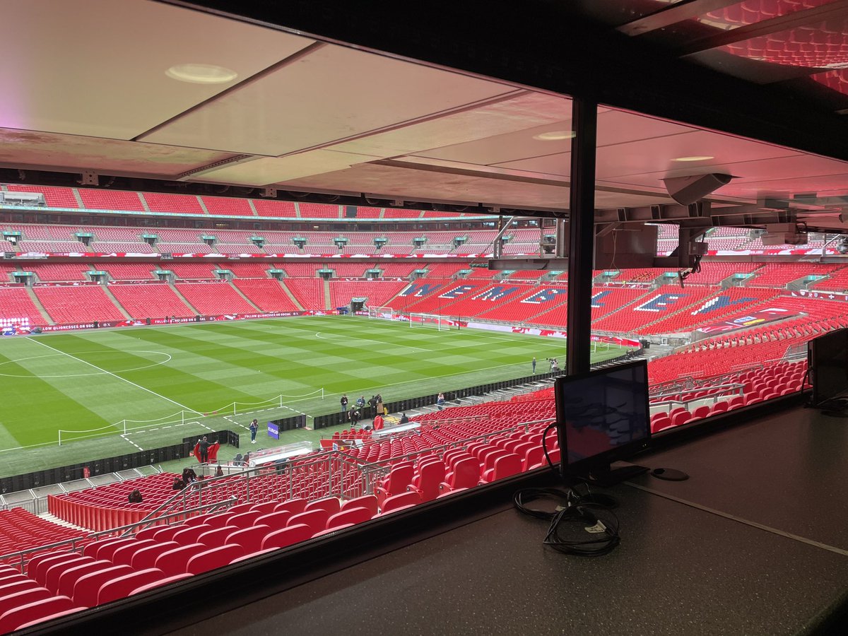 Behind glass at Wembley to commentate on the @Lionesses for @talkSPORT2. An actual commentary ‘box’ is a rare treat! #eng