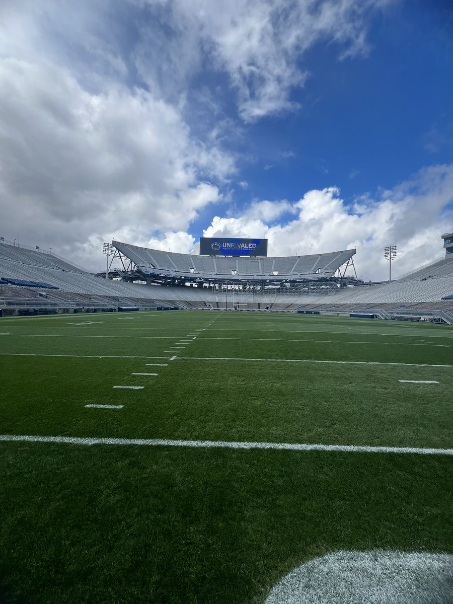 At Penn State, you can soak up the incredible atmosphere, I seen the impressive facilities, and even interact with the coaches and players. It's a great way to get a taste of the Penn State football culture. #WeArePennState 🦁@AllarDrew @PennStateFball @CoachAllenPSU