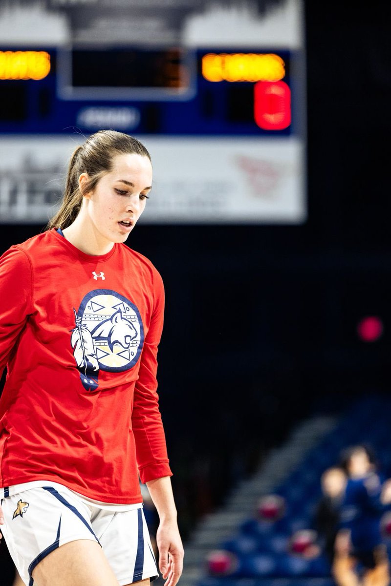 Happy Birthday @taylorjanssen_ 🥳 We’re SO grateful that you chose to spend your next year with us! #GoCatsGo