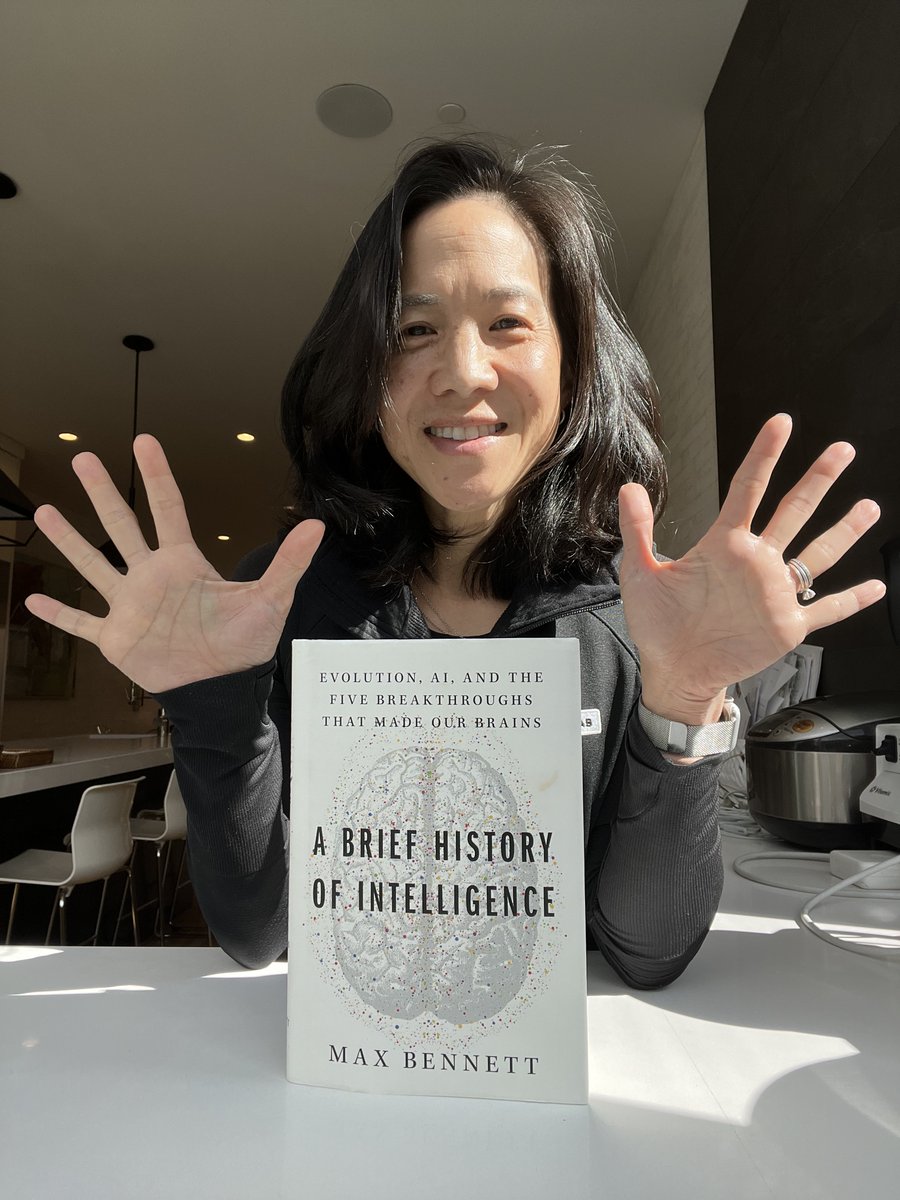 I've been recommending A Brief History of Intelligence to everyone I know. A truly novel, beautifully crafted thesis on what intelligence is and how it has developed since the dawn of life itself. Check out @maxsbennett's book here: abriefhistoryofintelligence.com