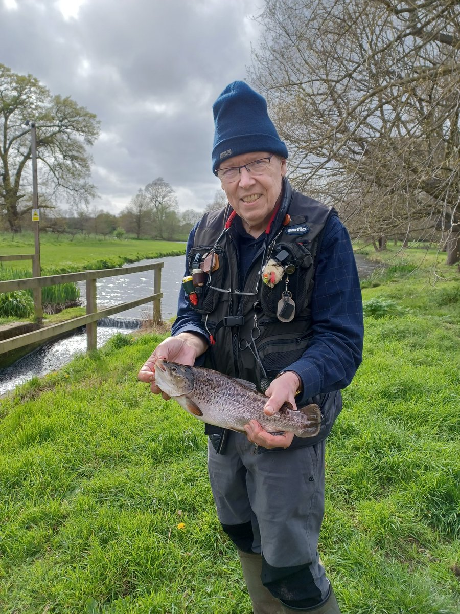 John with another quality Albury Estate reared brownie! Well done John! 👏