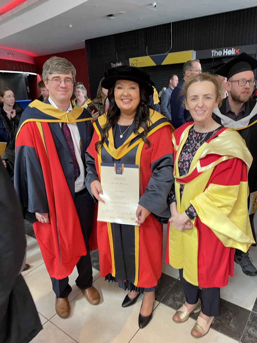 Congratulations @LucyHayden_ on graduating with your PhD today from all @DCUPsychology and your very proud supervisors. Enjoy the well deserved celebrations #DCUGraduation @DCU @DCUFSH @IrishResearch @BreakthroCancer