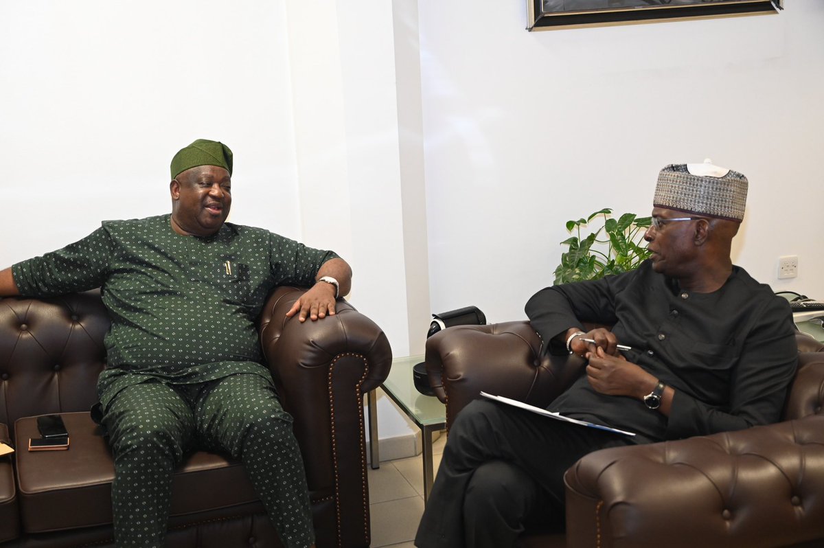 I had the privilege to welcome Governor @CalebMutfwang of Plateau State to @UN House. We discussed how to strengthen peacebuilding in the state, boost agriculture & social protection, & get #IDPs to restart their lives. @UN_Nigeria will #LeaveNoOneBehind in supporting @NigeriaGov