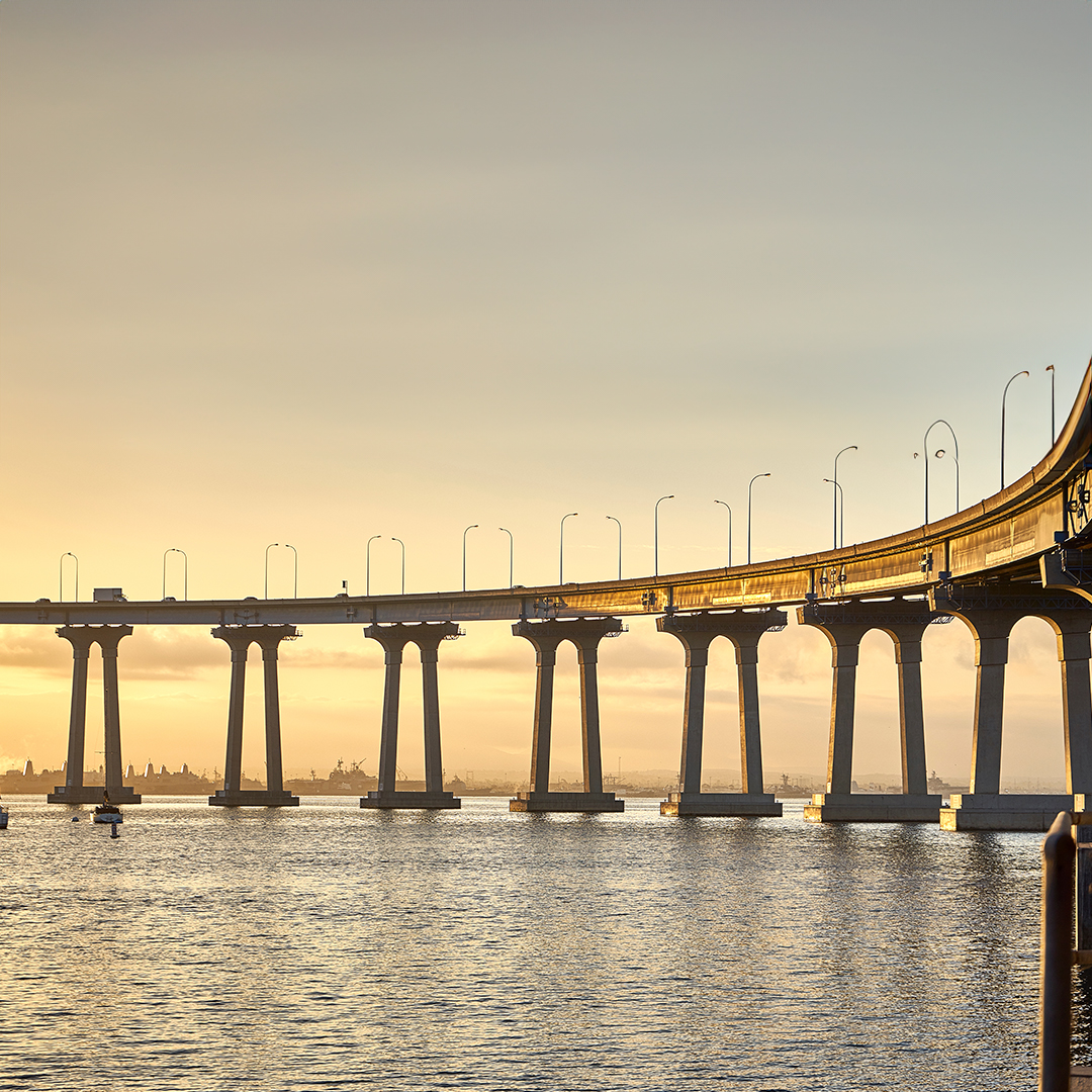 Lighting up the Coronado Bay Bridge was an effort to add cultural and artistic value to large-scale infrastructure projects. Learn more in our webinar signify.co/3PMBVwg #LightingDesign #TemporaryBuilds #PermanentImpact #Signify #CoronadoBridge