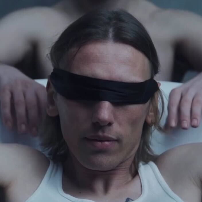 BloodMagic, the heavy new band from Jamie Bower, has its first official single

This is the ferocious ‘Death / Rebirth’ rocksound.tv/news/jamie-bow…