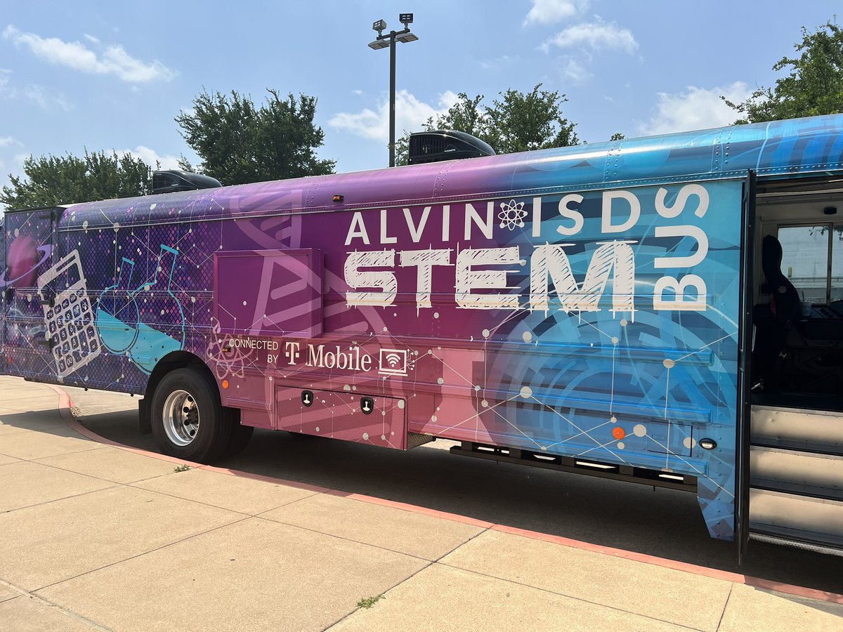 Amazing luncheon held by <a href="/AlvinISD/">Alvin ISD</a> as they recognized not only community sponsors but the parents that volunteer their time daily at each school! Excited to continue our support in bringing connectivity to the <a href="/AlvinISDSTEMBus/">AlvinISDSTEMBus</a>!