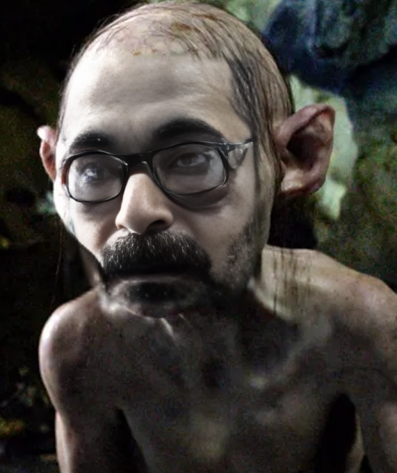 Yerli Hobbit Ahmet Ercanlar 'ın genel özellikleri
1. Yalan 100/100
2. Algı 100/100
3. Adamlık  0/0
4. Gaz çıkarma kuvveti 100/100