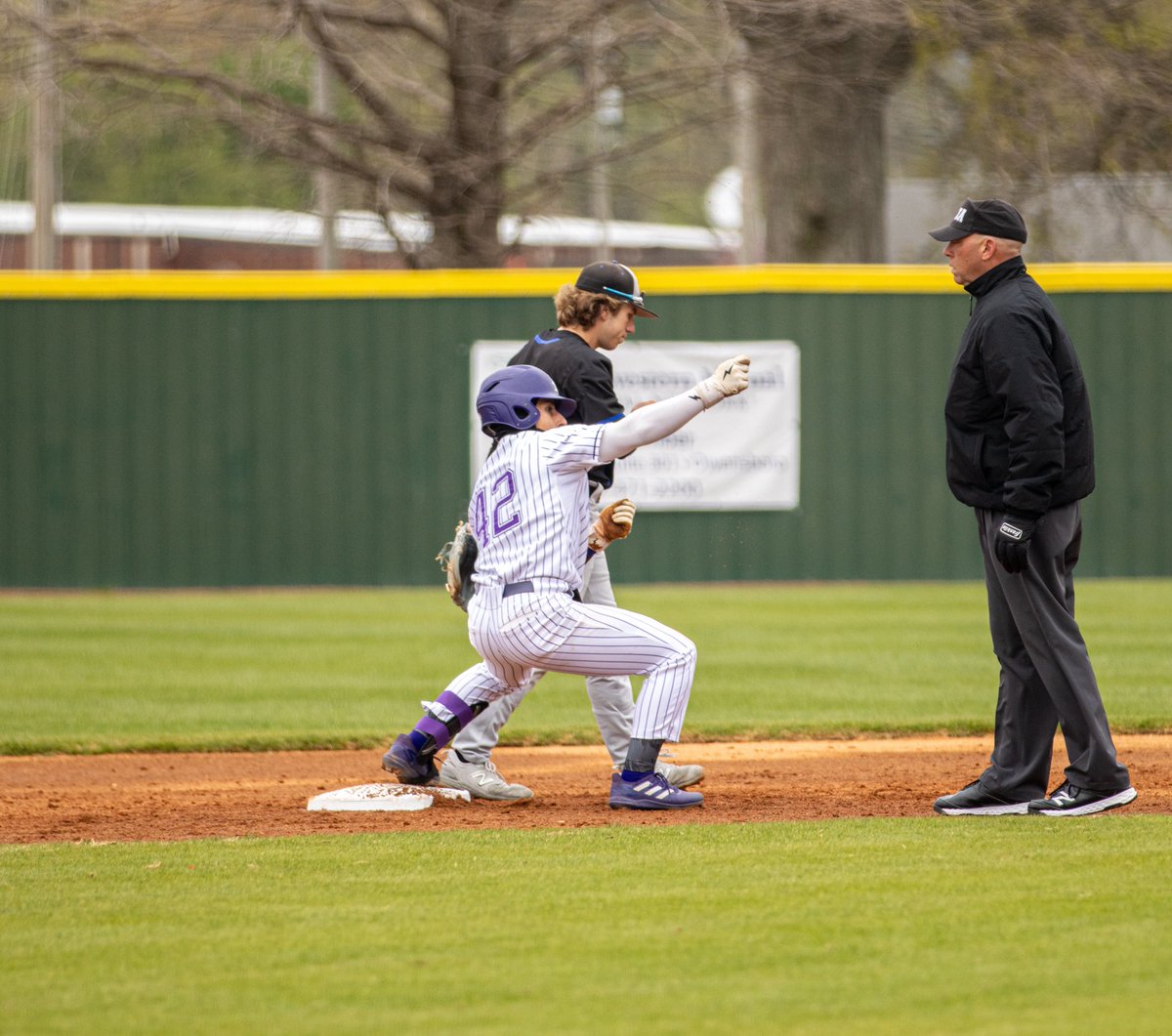 kwc_baseball's tweet photo. The boys are 𝙍𝙊𝙇𝙇𝙄𝙉

KWC 6  TMU 0 | Bottom of 6️⃣ https://t.co/q8OJhEPm0K