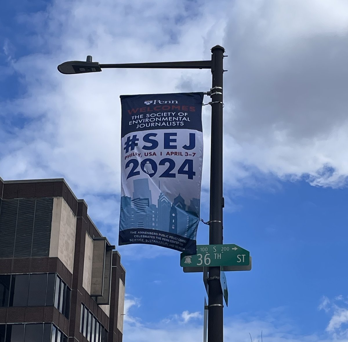 Blue skies (and apparently an earthquake??) for Day 3 of #SEJ2024 today on campus. @sejorg