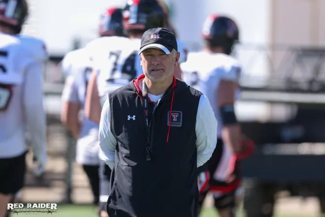 With Texas Tech signing back-to-back top 25 recruiting classes, the Red Raiders also have a talented group of preferred walk-on recruits set to arrive this summer. We take a look at the PWO additions #GunsUp #WreckEm 

➡️ texastech.rivals.com/news/don-t-for…