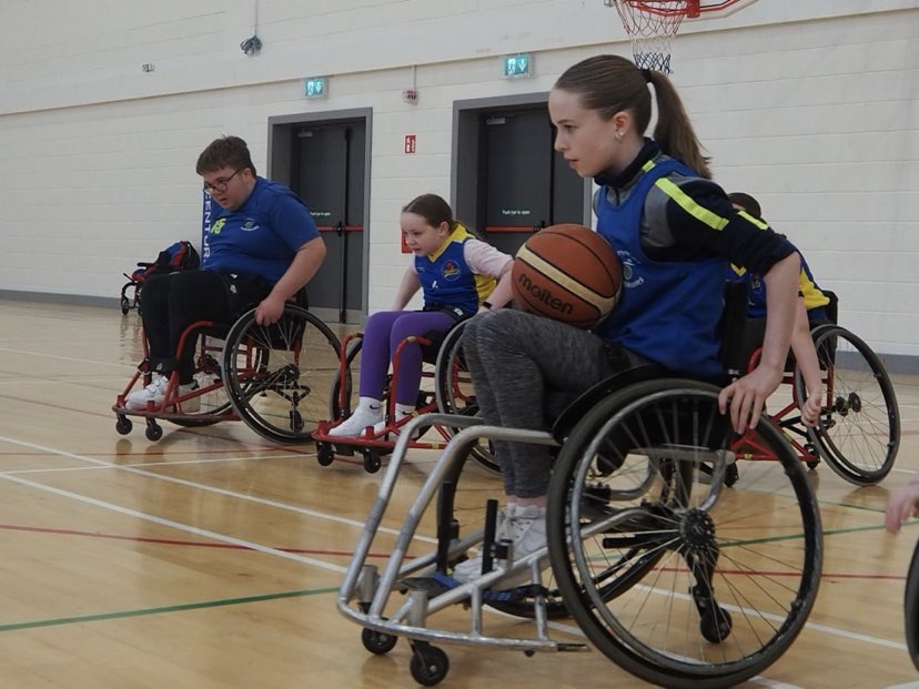 The junior blitz returns this Sunday as Shannonside Stealers WBC host at Colaiste Choilm in Tullamore. Youngsters will take to the court for wheelchair basketball action, featuring tomorrow's stars from across the country! ♿🏀 @sportireland @ParalympicsIRE