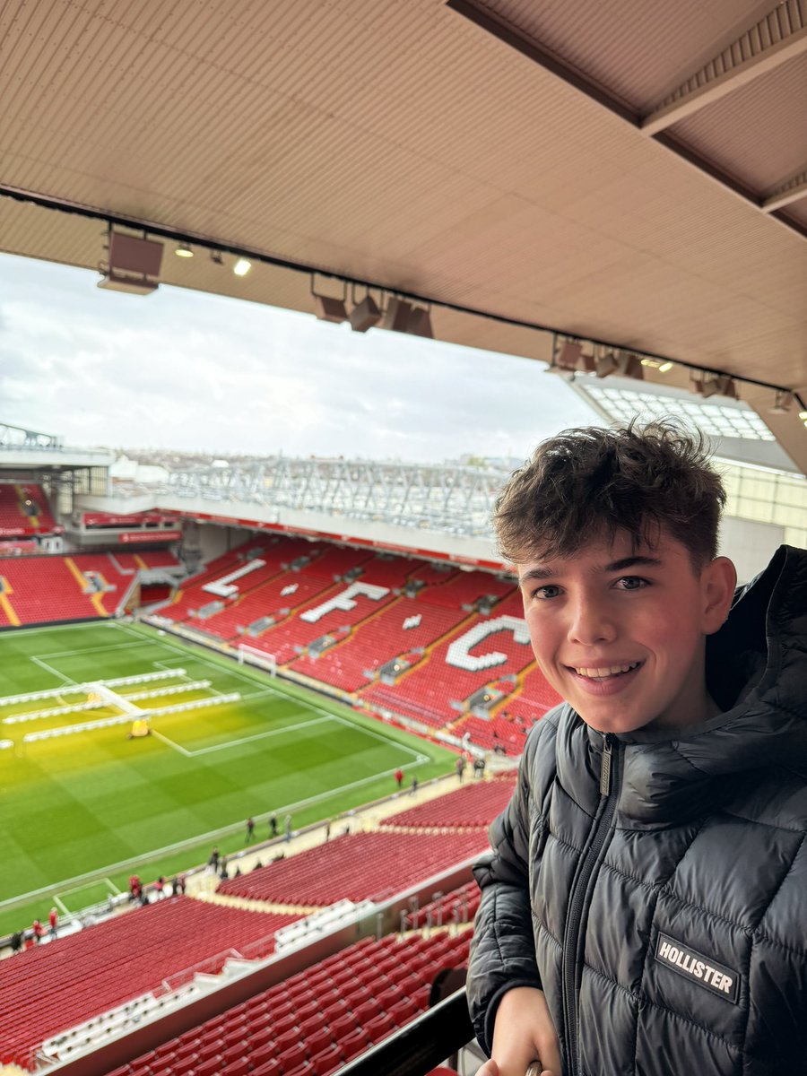 Ryan Hallenbeck tweet media