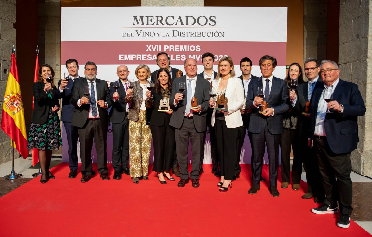 🍷 En una noche que quedará grabada en nuestra historia, ayer ganamos el premio a la Mejor Gestión de Responsabilidad Social Empresarial en los XVII Premios Empresariales MVD 2023 en Madrid. 

¡Todo un honor!