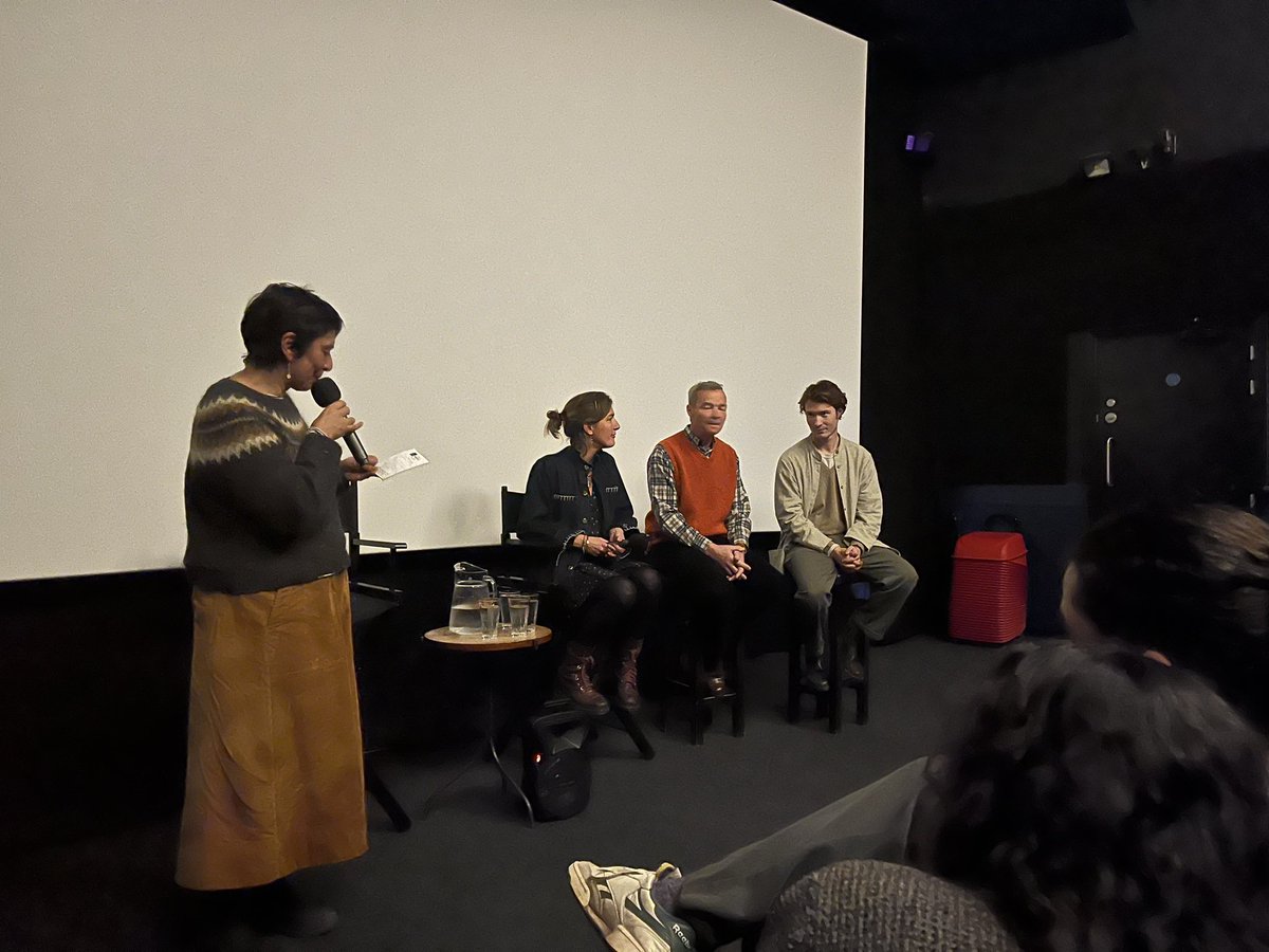 We thoroughly enjoyed watching a screening of the incredible @sixinchessoil documentary last night at the Phoenix Picturehouse, and being part of an excellent panel discussion afterwards. Thank you to Claire from @sixinchessoil, Ian from @RealFarmED and Harrison from Worthy Earth
