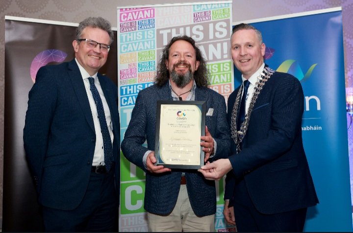 Thank you @EoinDoyle11 and all @cavancoco for this honour.  There is no one more deserving than Gearoid. @drummanyspirit @cavanarts @ArtsIreland @artscouncil_ie @ThisIsCavan healingspiritfestival.com