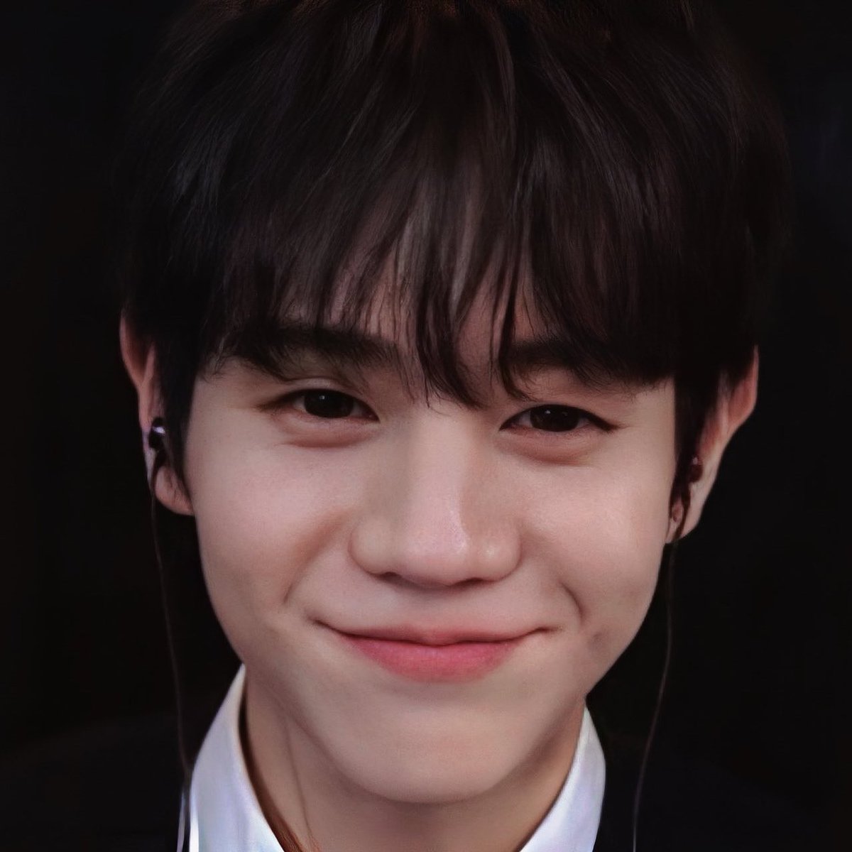highlight486_'s tweet photo. #양요섭 #요섭 😭😭 잘 컸어

baby yoseob:                          still baby yoseob: https://t.co/VAIcXacqJo