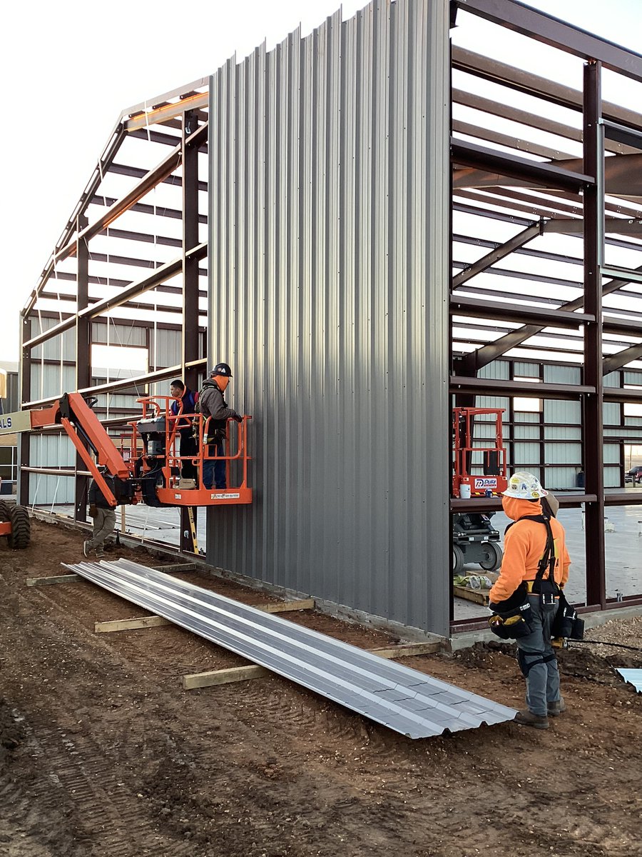 Progress is being made on the new Practice Gym for Balko Schools! 

@BalkoSports <a href="/RedSkyConstruct/">Red Sky Constructors</a>