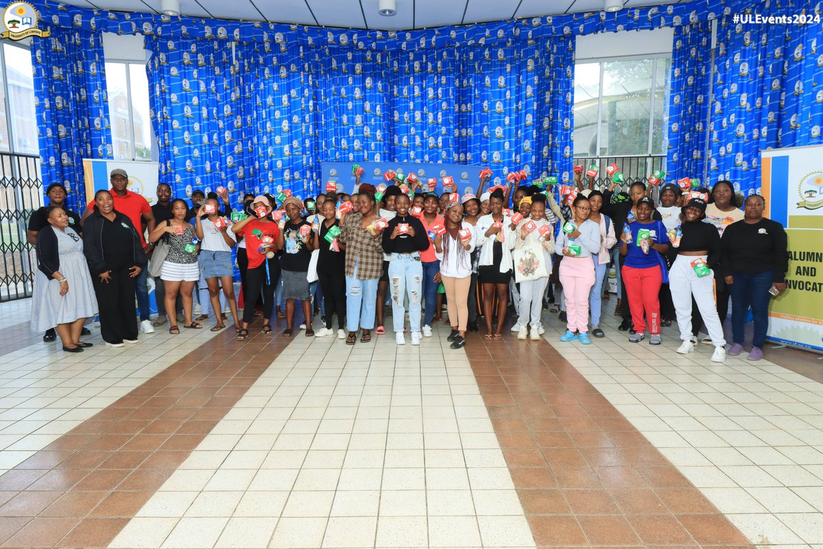 As part of the 'Adopt and Mentor UL Postgraduate Students' programme, Mr Lekoko Nkadimeng, Chairperson of the Limpopo Chapter, hands over sanitary pads to students during Sanitary Towel Drive. #ULEvents2024 #ULTurns65 #ULAlumniReconnect