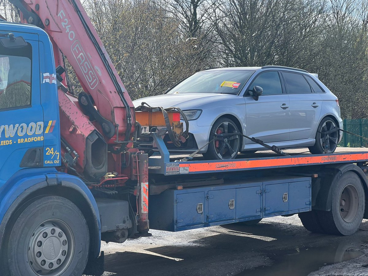 Our Highways Enforcement Officers have seized another 11 untaxed, nuisance vehicles The latest from streets in Silsden, Utley, Riddlesden, Braithwaite, Great Horton, Girlington, Manningham & Oakenshaw Report untaxed & abandoned vehicles in the Bradford district on 01274 431000