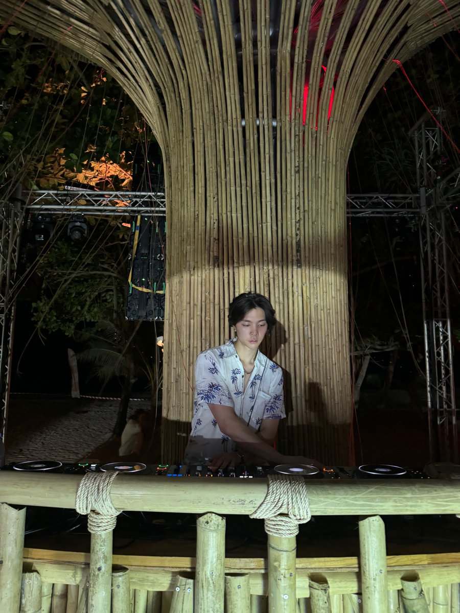 NCTsmtown's tweet image. #JOHNNYBE REHEARSAL

#JOHNNY #쟈니
#WILDWOODSPARTY
#NCT #NCT127