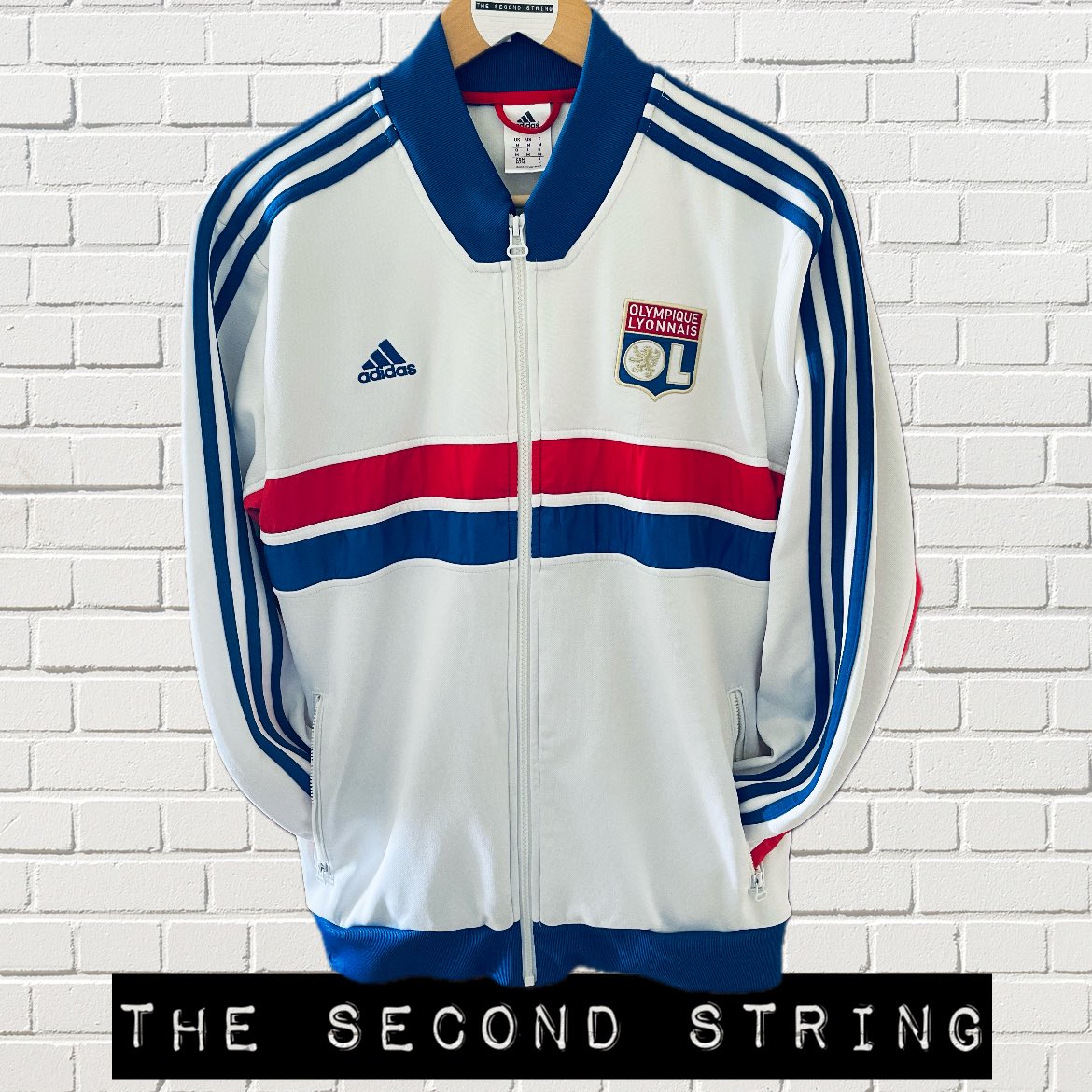 _Second_String's tweet image. A New Item From The Kit Bag

An Absolute Beautifull Olympique Lyonnais Jacket

Proper Retro Look And Feel

Available Now - Links in Bio

#Adidas #RetroAdidas #Lyon