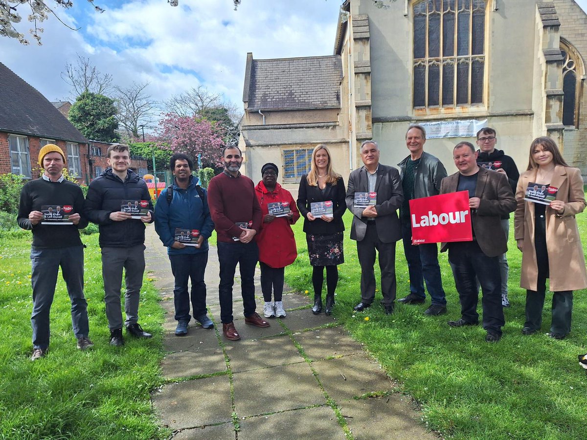 A lovely afternoon out campaigning with @Crofton_Labour & @Len_Duvall. @SadiqKhan has shown what Labour can do in power, with the freezing of Transport for London fares & the building of 36,000 homes a year. Use all your votes for Labour on 2nd May to re-elect Sadiq and Len.