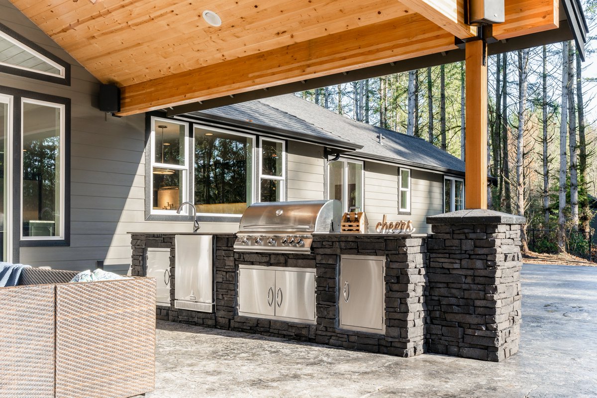 Fullwiler_Const's tweet photo. Looking for a construction partner that values your input? Fullwiler Construction believes in open communication and collaboration every step of the way.

#OpenCommunication #CollaborativeProcess #home #newconstruction #generalcontractor #localbuilder #development #homedesign #WA https://t.co/CA6rQseJOE