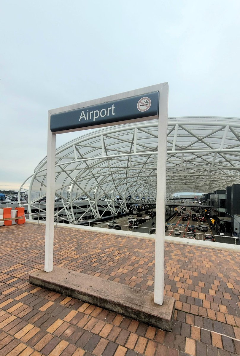 🚨 MARTA RIDER ALERT! Plan ahead when taking MARTA to @ATLairport! 🕕 Allow 30 extra minutes for travel. Airport Station closed April 8 – May 19. 🚌 Follow signs to shuttle between College Park Station & airport, running daily 4 a.m. – 2 a.m. Learn more: bit.ly/49S6PeG