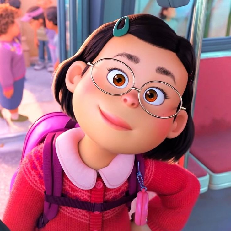 NANIUndying's tweet photo. a Meilin lee
protagonista de la película Red.
He practicado unas 6 veces la toma hasta dar con un
tono de voz que me sintiera cómoda y sin forzar las
cuerdas vocales.
Debo practicar más para ir corrigiendo pequeños fallos,
pero poco a poco y sin prisa. 🫣😊

Espero que os guste. https://t.co/EbIvvLIT6t