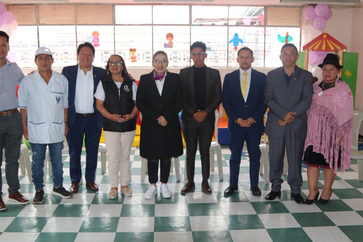 QuitoComercio's tweet photo. 🫱🏻‍🫲🏼#QuitoComercio | participó en la inauguración de los Centros de Desarrollo Infantil de los mercados América y Dan Francisco. https://t.co/jmfPFj1Ce1