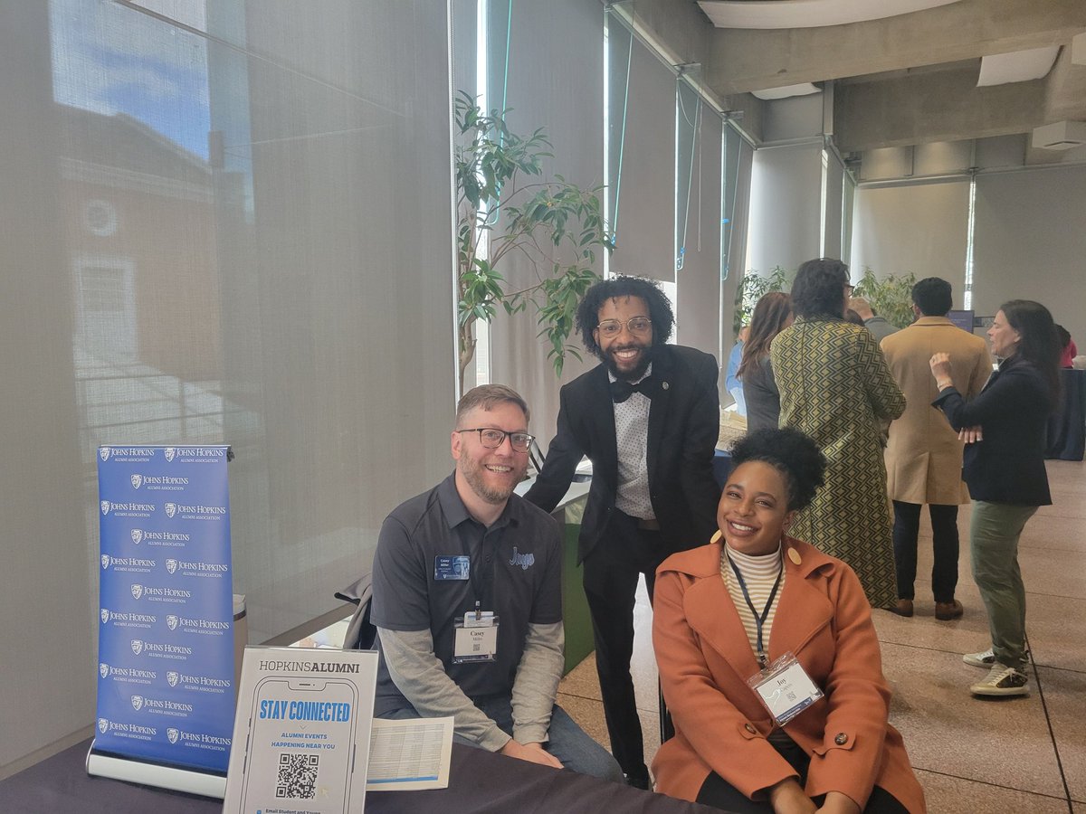 dllsimms's tweet photo. What's a great way to kick off JHU's Alumni Weekend? For our alum to meet with our FLI and JHAA grant awardees. Happening now in Levering. #bluejaysreturn #FLIproud https://t.co/nV1uMxEhDt