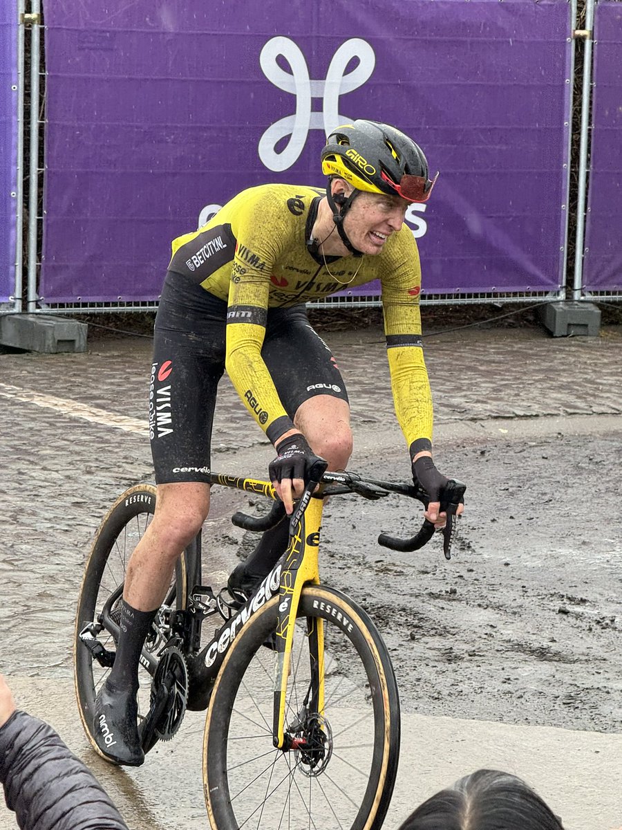 dmesserly's tweet photo. The bright side of a very different #30daysofbiking … on #30daysofbiking eve at the Paterberg for De Ronde Van Vlaanderen cheering on @MatteoJorg https://t.co/XEOskhR16z