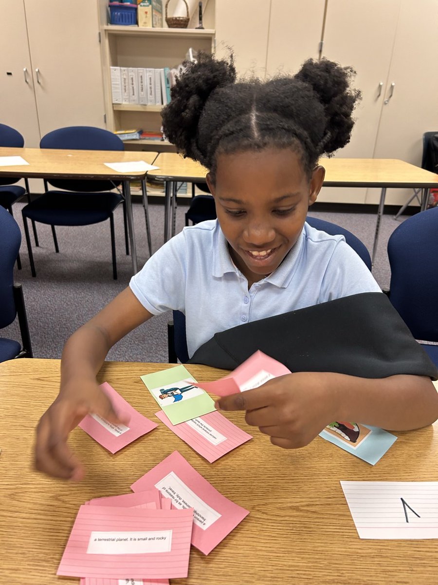 The girls @Landis_es are on lesson 2 of Baxter Meets a Visitor! They played a Cool Words matching game! 🦷🪥Cool Words help the girls learn new words and definitions within the book and as usual...they slayed. Way to go, ladies! #strongsmartbold #youthdevelopment #readingliteracy