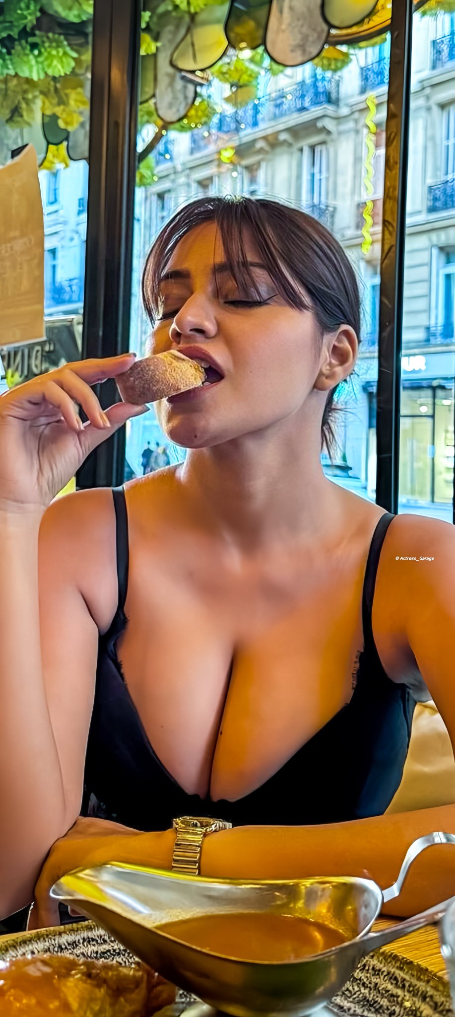 GKaizA7bUAEYbm-?format=jpg&name=large