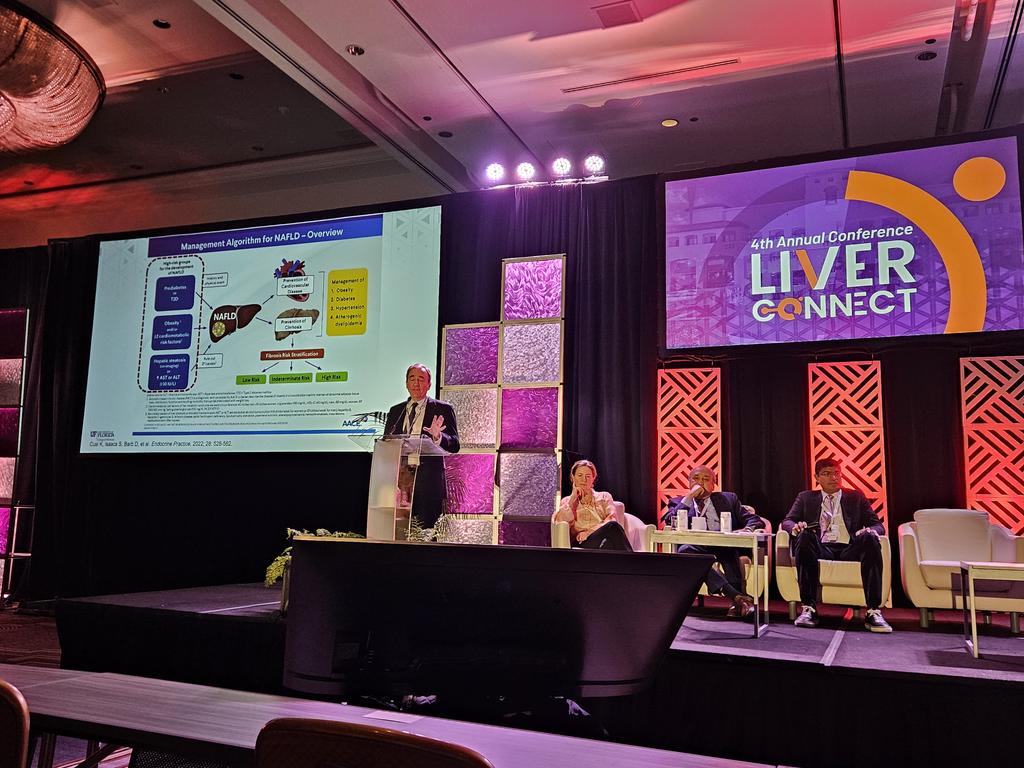 @DrLoomba @AlinaAllenMD @LiverConnect @CLDFoundation @schattenbergJ @brennap9 @Aurorabbelles @scottisaacsmd @ajay_duseja @mromerogomez @NoureddinMD @AlkhouriNaim @ebtapper @FattyLiverA Dr @DrLoomba bringing the #LiverConnect2024 audience up to speed on NITs, here citing @mromerogomez. He was followed by Dr Ken Cusi, a well known endocrinologist - a key stakeholder in liver health. #LiverTwitter