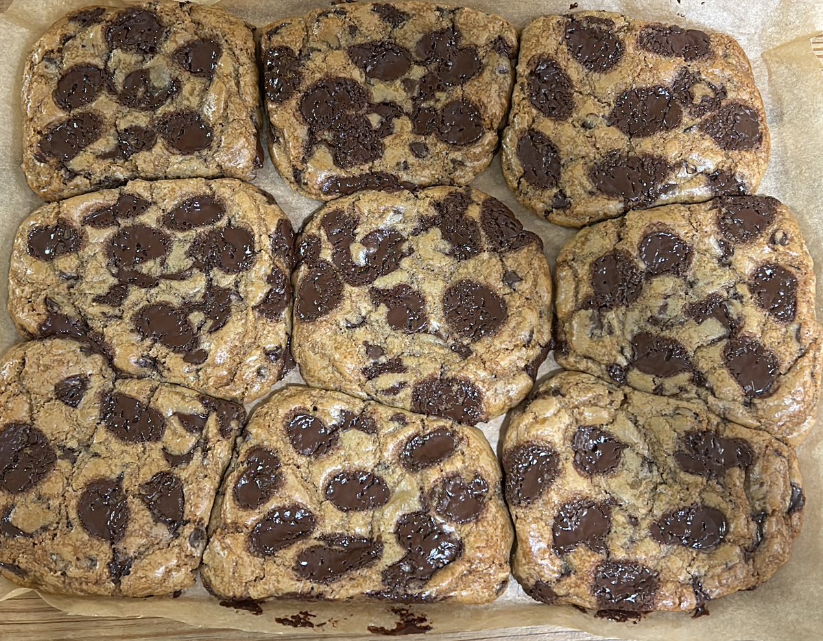 서브웨이쿠키….
모양은 이래도… 맛은… 맛은….
잇을거에요 아마
아직 식히는 중임