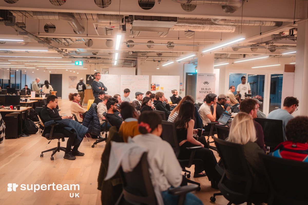 Sensei_Berserk's tweet photo. I really enjoyed being on the panel for the @SuperteamUK Buildstation event in London alongside some industry heavy hitters, including Kseniia Baziian, Tom Boyle and Ben from Alchemy Labs, discussing go to market strategies for web3 companies.

#Solana #Web3Community https://t.co/lQUDE2pEXJ
