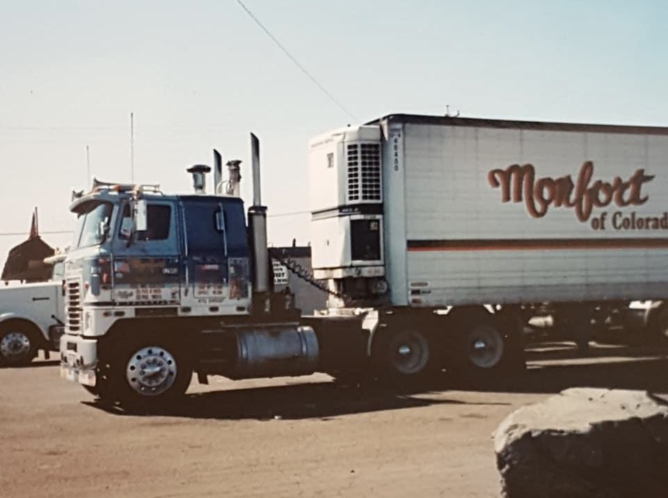 DirtyOlTrucker's tweet image. Tell me your best totally true and non fictional Monfort story.. 😂😂😂

#thedirtyoldtrucker #oldtrucks #oldschooltrucks #internationalharvester #internationalharvestertrucks #Monfort #monfortofcolorado