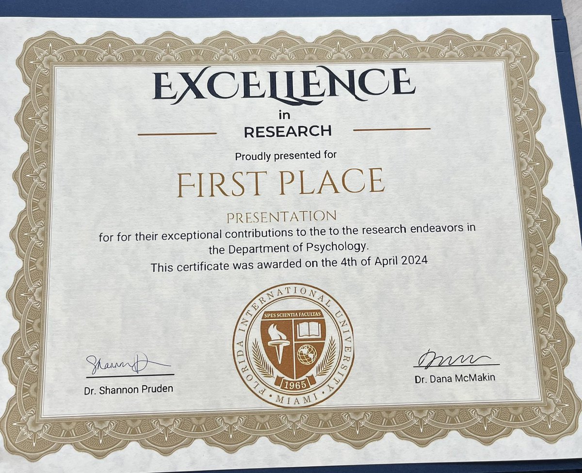 It feels great when hard work is recognized! So thrilled to receive our psych department’s first place award for poster presentation this year. A huge thank you to my amazing mentor @ElizaLNelson 🫶🏻 @handslabfiu @fiupsych @DevSciFIU