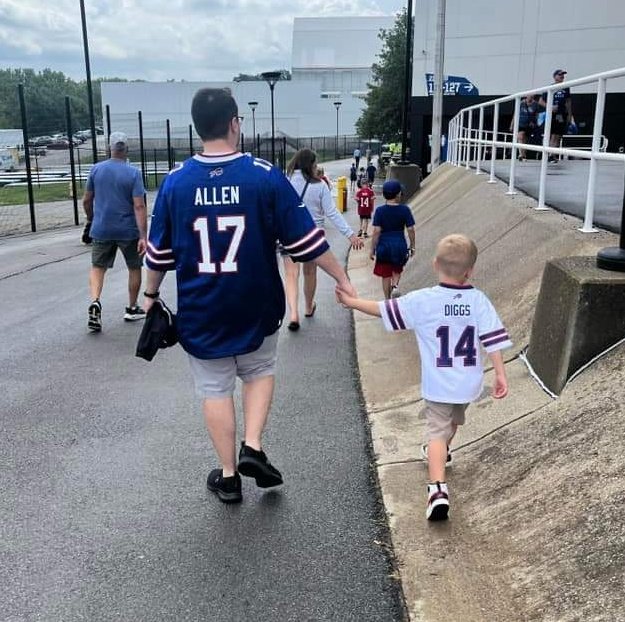 At least he doesn't cryptically tweet about me ... yet.