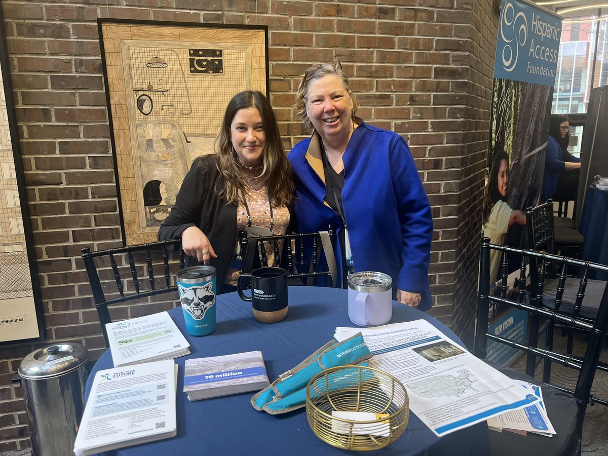 Come chat with @enckj and @melissavalliant, as well as Toxic-Free Future and Safer States, this afternoon at our exhibitor booth this afternoon in the Annenberg Center for the Performing Arts! We’re ready to chat plastic pollution, industry myths, and more. @sejorg #SEJ2024