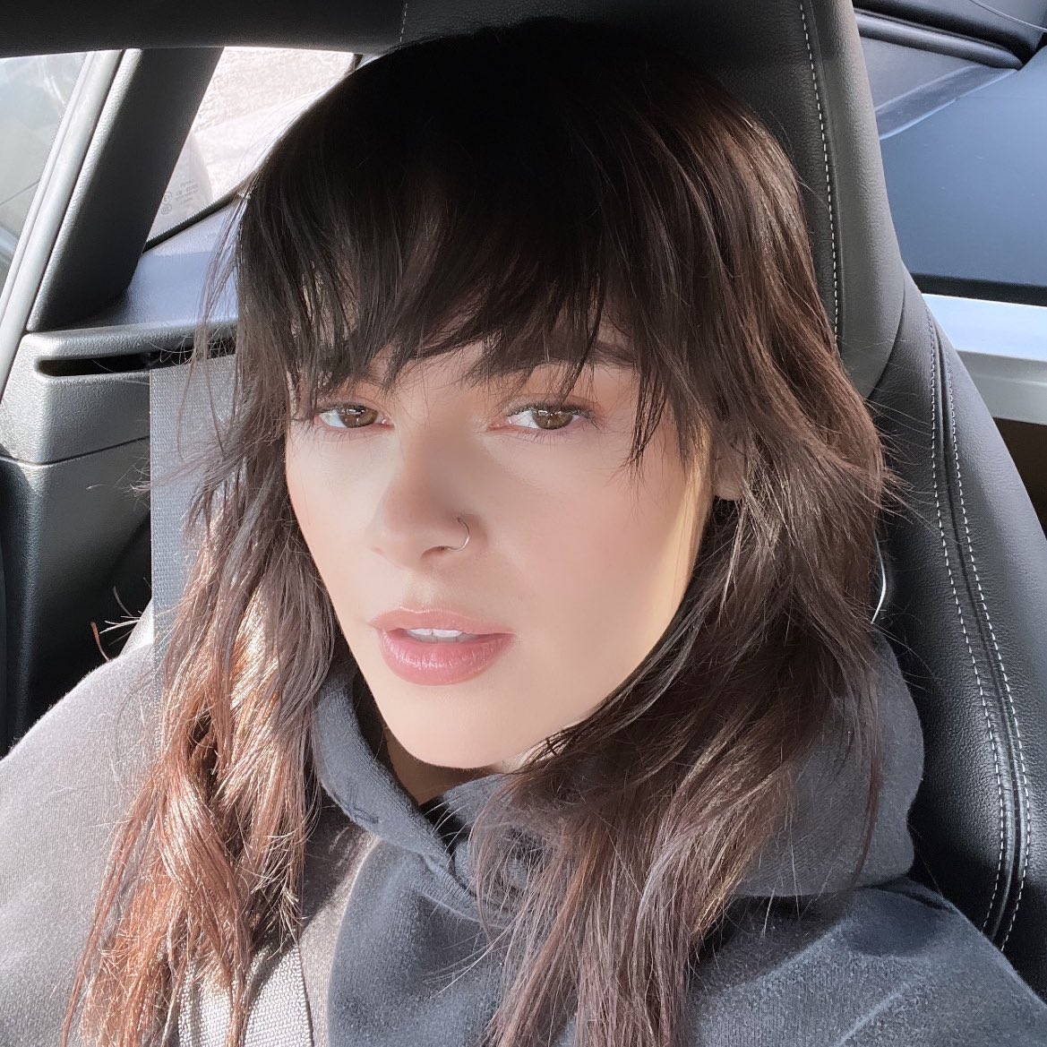 destinyrogers's tweet photo. ya girl's gon be performing live tomorrow on @ktlaweekendam at 9:30am and chattin about how excited i am to be at @WeAre_OUTLOUD this year 🥰🥰 tune in!!!! https://t.co/q238qrybbM