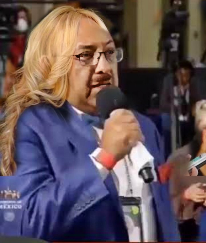 ecuernavaco2's tweet photo. Señor presidente, ¿queria saber si usted también invita putonas a sus fiestas?
Para invitar a la prima de una amiga.
🤣🤣🤣 https://t.co/82jtXp67YT